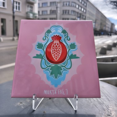 Kafelek ceramiczny z grafiką MORELKA